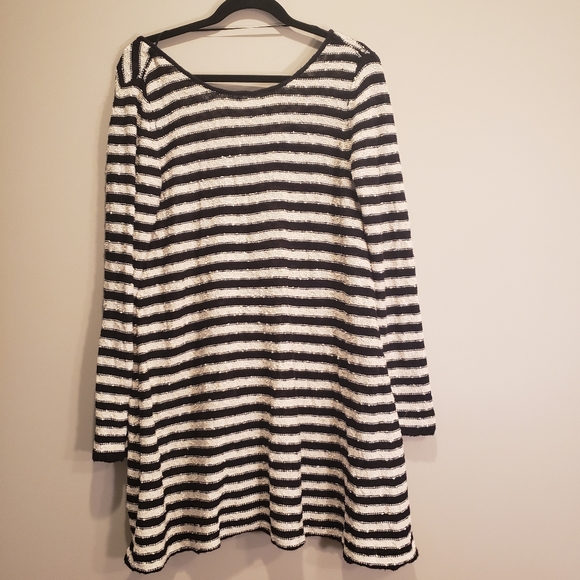 Free People Sweaters - Free People black and cream striped long sweater swing tunic dress Size Medium